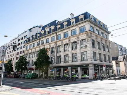 Emplacement premium : Arcade commerciale d'exception à louer 1/1