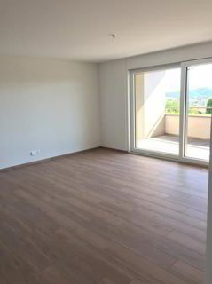Appartement de 3,5 pièces au 1er étage 1/5