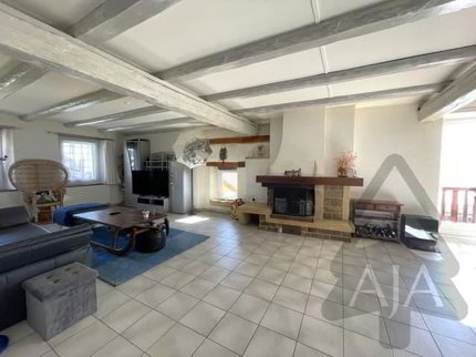 St-Aubin-Sauges, spacieux appartement de 4,5 pièces (121 m2) avec... 1/5