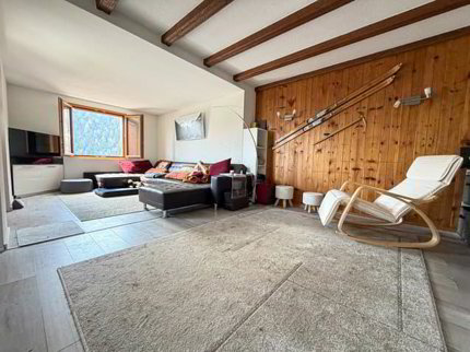 Chalet orienté sud-ouest en lisière de forêt à Ovronnaz/Valais 1/5