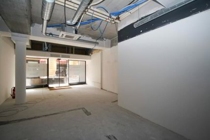 Surface commerciale au rez-de-chaussée située au centre de Neuchâtel 1/5