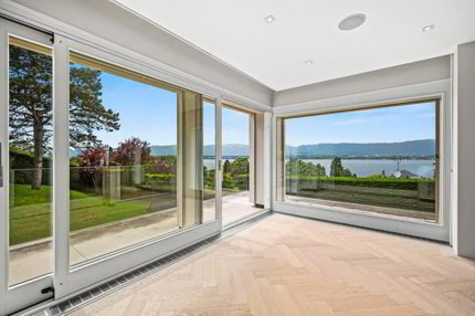 ANIERES - Magnifique villa avec vue panoramique sur le lac 1/5
