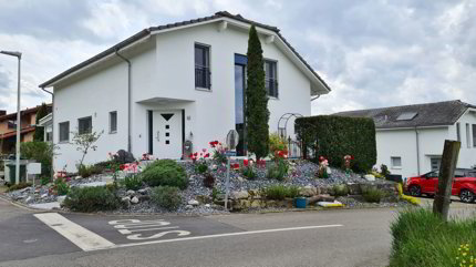Freistehendes Einfamilienhaus mit Nähe zur Natur 1/5