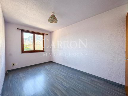 Apartment for sale in Conthey, Switzerland 1/5