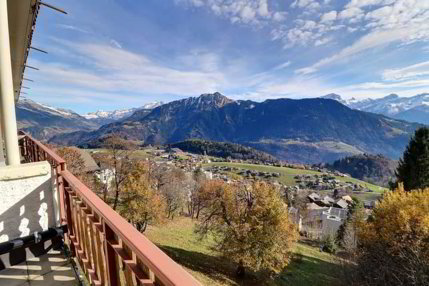 Véritable perle à Leysin avec vue imprenable sur les Alpes. 1/5