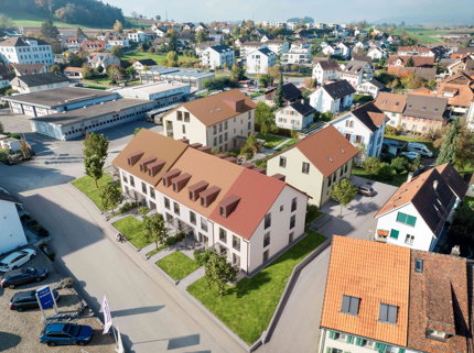 6.5-Zimmer-Reihen-Einfamilienhäuser an familienfreundlicher Lage 1/3