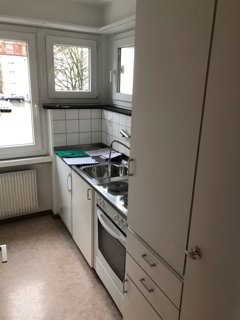 einfache 3.5 Zi.-Wohnung in Zentrumsnähe 1/5