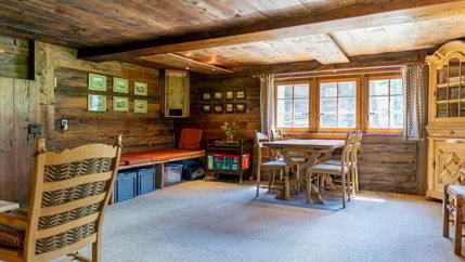 Historisch wertvolles Walliserhaus auf dem Simplon 1/5