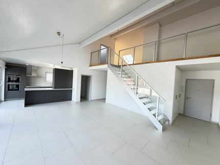 Appartement with 5.5 rooms on sale in Courrendlin - Ref V-1404263 1/5