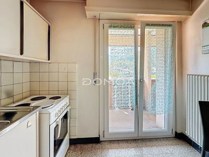 Appartement à rénover avec vue sur le Moléson 1/5
