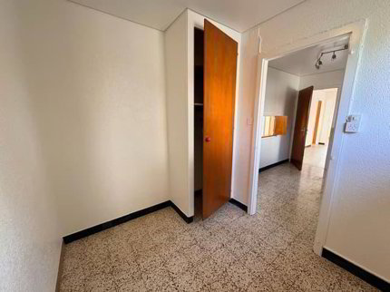 Bex : à louer superbe appartement indépendant de 3.5 pièces avec... 1/5