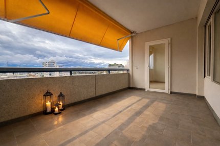 Spacieux 4 pièces lumineux en étage élevé – Vue dégagée & Résidence avec 2 piscines 1/5