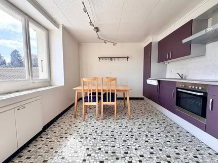Exclusivité - Duplex 5 pièces avec jardin et garage à Le Vaud (proche... 1/5