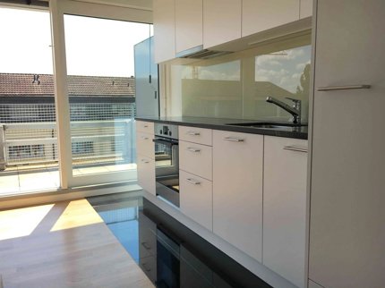 Traumhafte 3.5 Zimmer Attika Wohnung mit zwei Terrassen (20m²) (Nr.57) 1/5