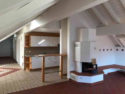 Schöne Dachwohnung in Mollis 1/5