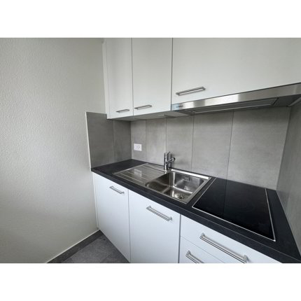 undefined 1/3