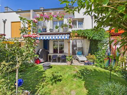 Familienfreundliches Reihenfamilienhaus mit sonnigem Garten 1/5
