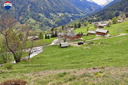 Terrain à bâtir pour 1 à 2 maisons en zone H20 1/5