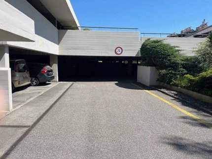 Parking for sale in Confignon, Switzerland 1/1