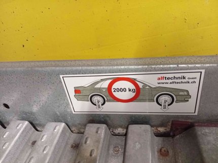 undefined 1/3