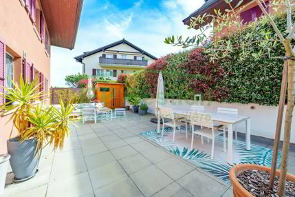 Luminineux et confortable appartement de 4 pièces avec jardin à vendre 1/5