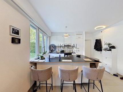 undefined 1/5