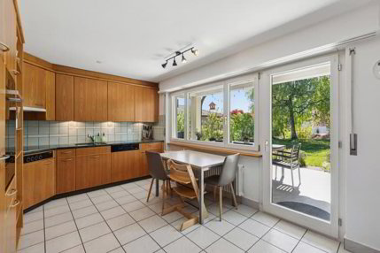 Wunderbares Familienparadies mit Einliegerwohnung 1/5