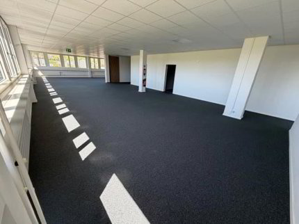 Surface idéale pour bureau - Bel immeuble représentatif pour bureaux,... 1/5