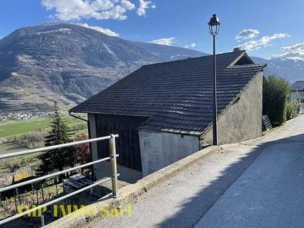 Maison de 4 pièces en vente à Ollon VS - 123 m² 1/5