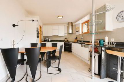 Chalet d'exception avec espace bien-être et vue panoramique 1/5
