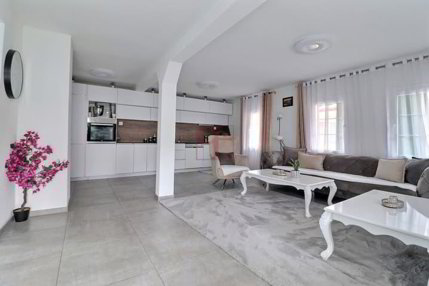 Maison villageoise avec charme & potentiel au coeur de la Broye... 1/5