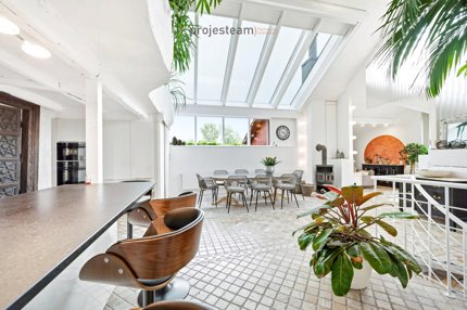 House for sale in L'Isle, Switzerland 1/5