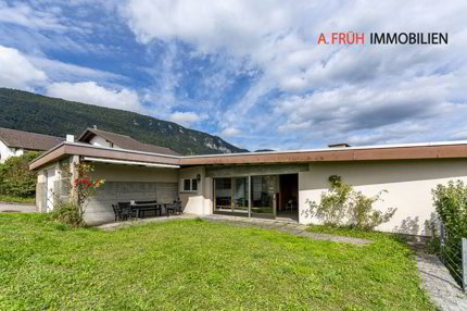 Maison individuelle de 8.5 pièces en vente à Lommiswil - 200 m² 1/5