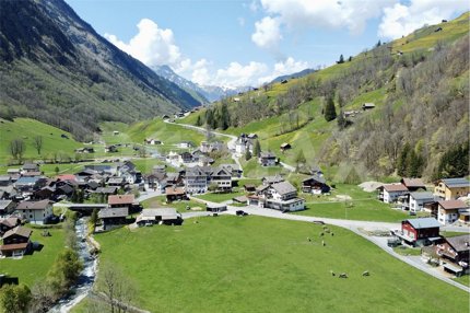 Unbebautes Bauland 826 m² mit viel Potenzial in Unterschächen UR 1/5