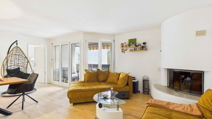 Attraktives Renditeobjekt in Dietikon - sanierte 3.5-Zimmer-Wohnung mit Atelier 1/5