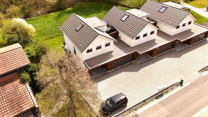 Wohnen am Waldrand - exklusives 5.5-Zimmer-Reihenhaus 1/5