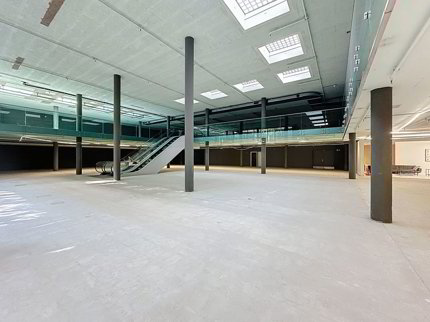 Surface unique de 2'500 m², divisible, au centre de Lausanne 1/5