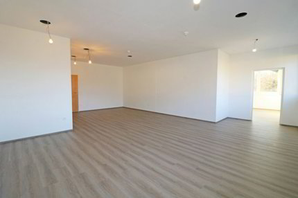 Commercial for rent, Wölferstrasse 31 (Füllinsdorf, Switzerland) 1/5