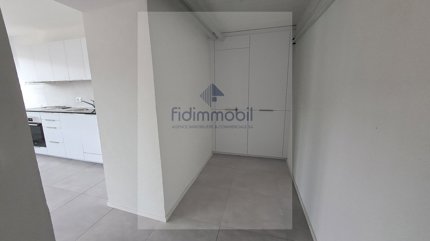 undefined 1/3