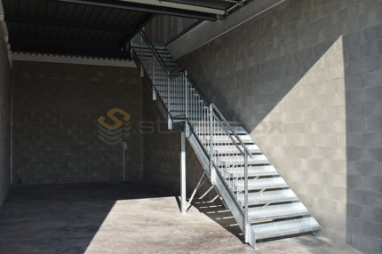 undefined 1/3