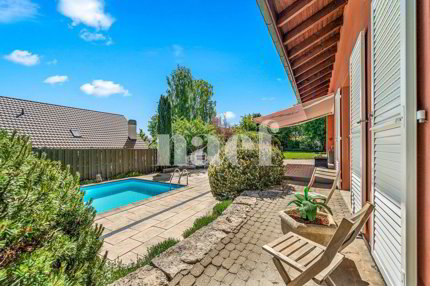 Villa de 5.5 pièces en vente à Neyruz FR - 258 m² 1/5