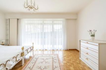 Bel appartement de 2.5 pièces avec balcon 1/5