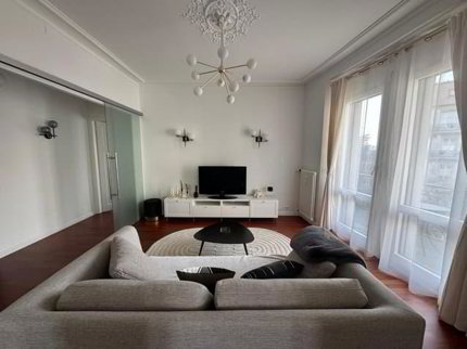 undefined 1/5