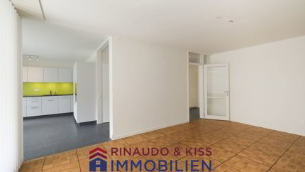 Moderne Etagenwohnung mit attraktivem Aussenbereich 1/5