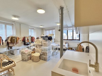 Commercial for rent, Schaffhauserstrasse 34 (Kleinandelfingen, Switzerland) 1/5