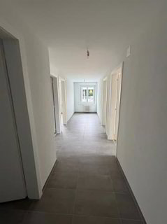 Magnifique Appartement 3.5 pièces rénové avec terrasse à Cressier 1/5
