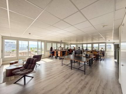 Bureau de 5 pièces en location à Nyon - 296 m² 1/5