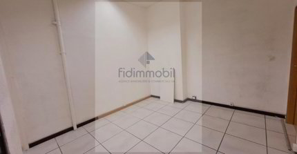 undefined 1/3
