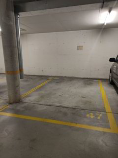 Parking souterrain en location à Ascona 1/1