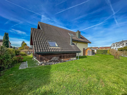House for sale, Felsenegg 12 (Rothenburg, Switzerland) 1/5